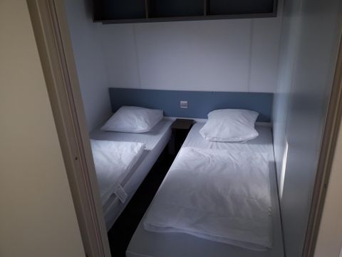 MOBILHOME 4 personnes - 2014 (5eme et 6eme personne possible en supplément)