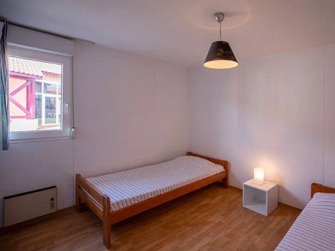 MAISON 6 personnes - 3 pièces 6 personnes