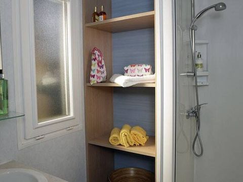MOBILHOME 6 personnes - Classic | 2 Ch. | 4/6 Pers. | Terrasse surélevée