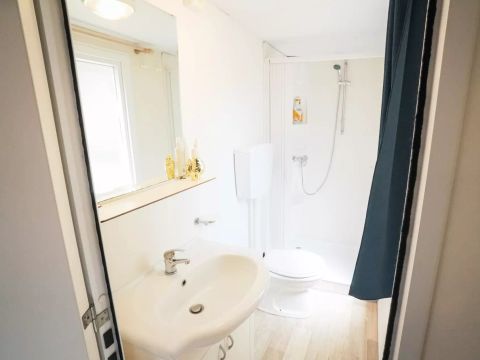 MOBILHOME 5 personnes - Mobil Home 3 Pièces 6 Personnes (5 adultes + 1 enfant -12 ans)