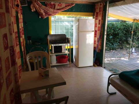 BUNGALOW TOILÉ 5 personnes - Bungalow toilé 5 personnes