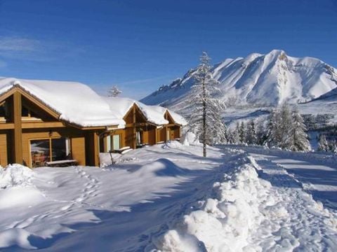 Résidence Odalys Référence L'Orée des Pistes - Camping Hautes-Alpes - Image N°2