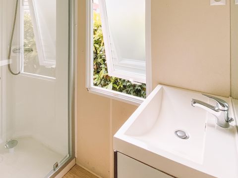 MOBILHOME 4 personnes - NOUMEA