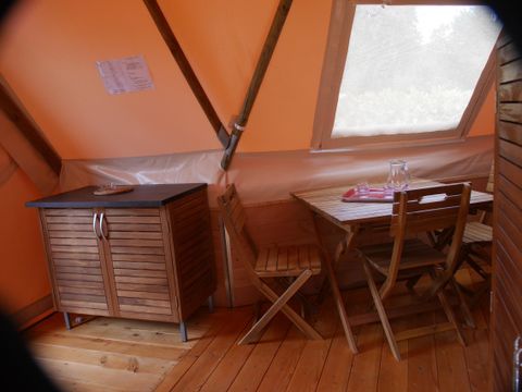 HÉBERGEMENT INSOLITE 4 personnes - MAYA (SANS SANITAIRES)