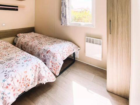 MOBILHOME 4 personnes - Andaro 32,50m² - Adapté pour personnes à mobilité réduite 4 personnes