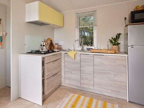 Mobilhome 4 personnes - Bergame - 3 Pièces - TV