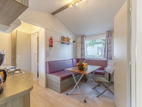 MOBILHOME 4 personnes - Confort 3 Pièces 4 Personnes + TV
