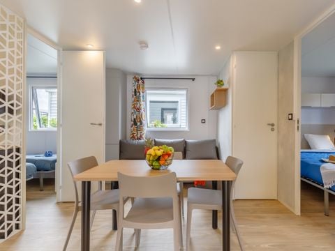 MOBILHOME 4 personnes - Grand Confort 3 Pièces 4 Personnes + TV