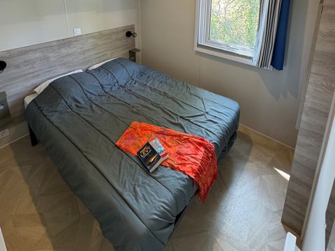 Mobilhome 5 personnes - "CONFORT - FAMILLE KIDS" - 2 chambres - CLIM - TV *NOUVEAUTE 2024*