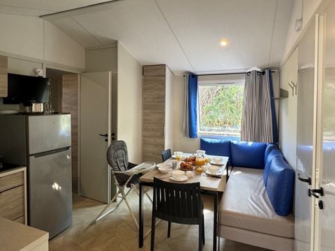 Mobilhome 5 personnes - "CONFORT - FAMILLE KIDS" - 2 chambres - CLIM - TV *NOUVEAUTE 2024*