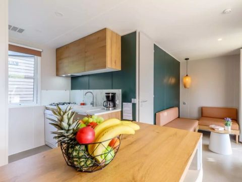 MOBILHOME 6 personnes - Premium 4 Pièces 6 Personnes Climatisé + TV + Jacuzzi