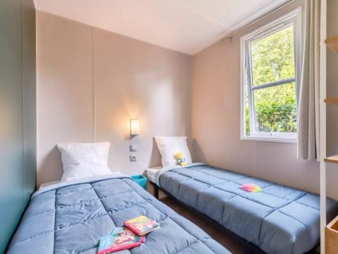 Mobilhome 6 personnes - Premium - 4 Pièces - Climatisé - TV - Jacuzzi