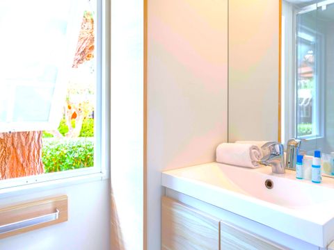 BUNGALOW 5 personnes - Bungalow Patio 2 chambres