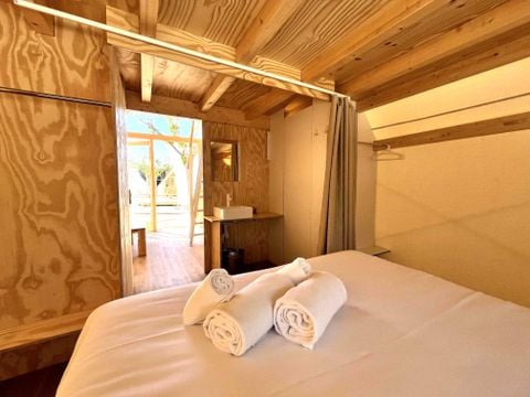 TENTE TOILE ET BOIS 5 personnes - Iris