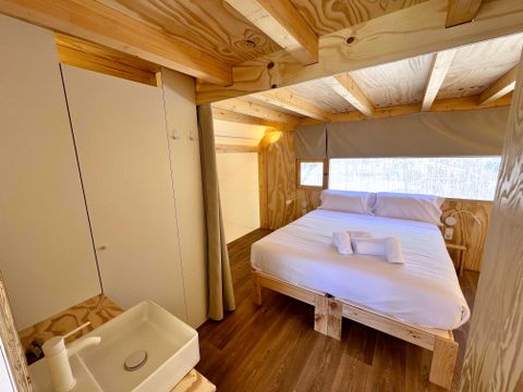 TENTE TOILE ET BOIS 5 personnes - Iris