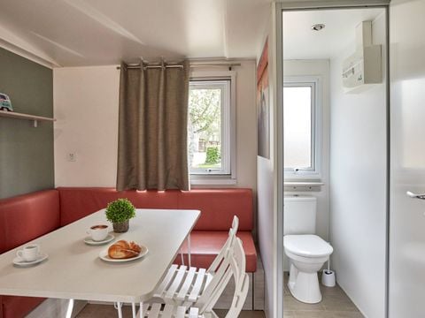 MOBILHOME 4 personnes - Bungalow Supérieur - CLIM - TV - WIFI - DRAPS - SERVIETTES
