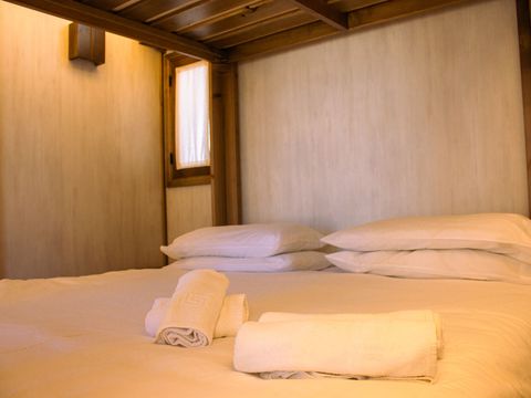 TENTE TOILE ET BOIS 4 personnes - Glamping Cabin-Tent Senyoret