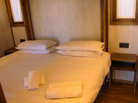 TENTE TOILE ET BOIS 2 personnes - Glamping Cabin-Tent Senyoret