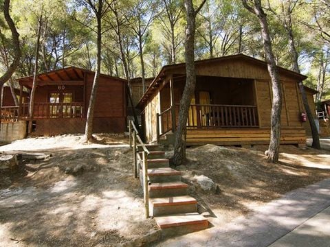 BUNGALOW 5 personnes - 2 chambres
