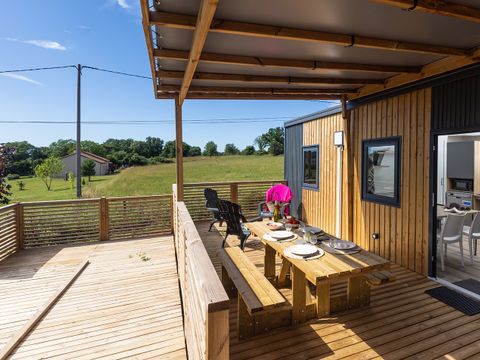 MOBILHOME 4 personnes - Cottage Terrasses du Causse - Accès PMR