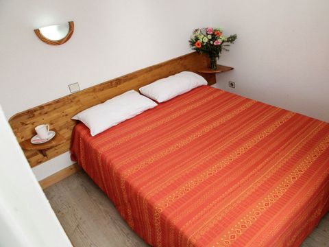 STUDIO 4 personnes - Studio cabine 4 pers.