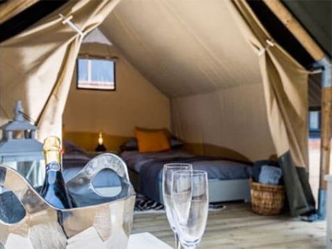 LODGE 4 personnes - LODGE CONFORT AVENTURE  2ch 4/5pers - 25m2 