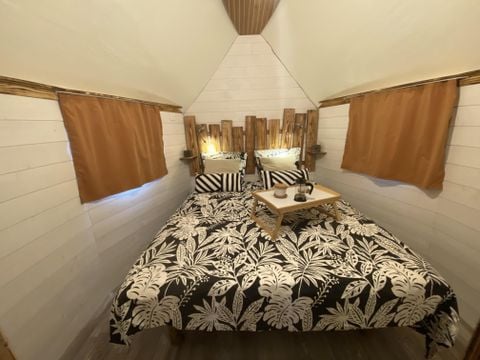 HÉBERGEMENT INSOLITE 4 personnes - BATEAU DE ROBINSON 2ch 4pers CLIM - 20m2