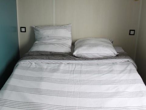 MOBILHOME 5 personnes - CABANE GLAMPING 2ch - 5 pers - sans sanitaire - 22m2