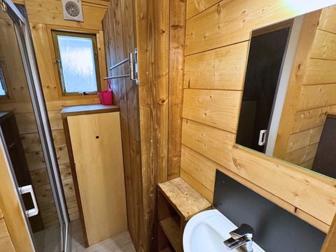 LODGE 4 personnes - LODGE PRESTIGE THERONDELS 2ch 4pers - 34m2