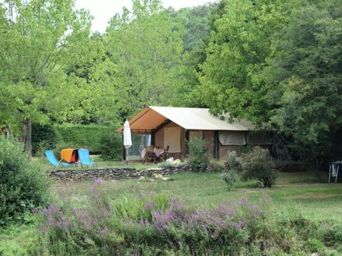 Tente en toile et en bois 5 personnes - Lodge Victoria 3 Pièces 5 Personnes Sans Sanitaires