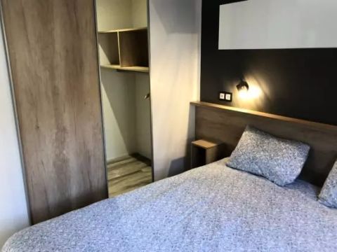 MOBILHOME 4 personnes - Mobil-Home Privilège 3 Pièces 4 Personnes Climatisé + TV