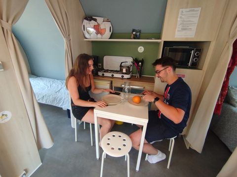 HÉBERGEMENT INSOLITE 4 personnes - Insolite - Coco Sweet 2 chambres - sans sanitaire -