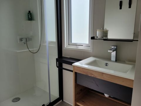 MOBILHOME 4 personnes - Confort 2 chambres - 30m² - Climatisation + TV - Dimanche