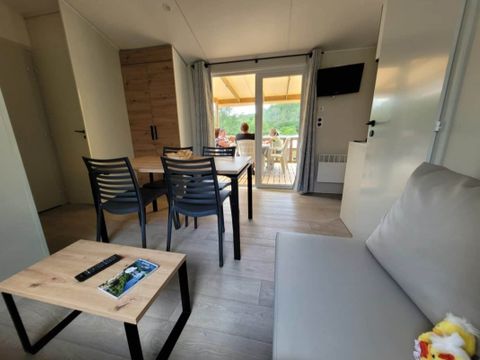 MOBILHOME 6 personnes - Confort 3 chambres - 33m² - Climatisation + TV 