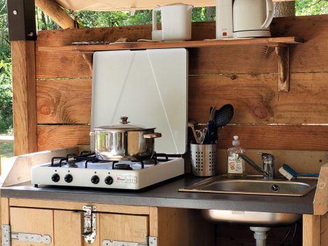 TENTE TOILE ET BOIS 4 personnes - Insolite Premium - Tente Bali 2 chambres - avec sanitaire -