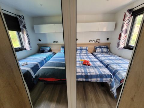 MOBILHOME 6 personnes - Privilège 3 chambres - 2 salles de bain - climatisation + TV