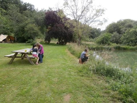 Camping maeva Escapades La Castillonderie - Camping Dordogne - Image N°9