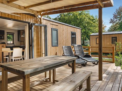 MOBILHOME 6 personnes - Ultimate | 3 Ch. | 6 Pers. |  Terrasse surélevée | 2 SDB | Clim. | TV