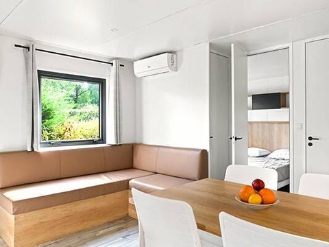 MOBILHOME 4 personnes - Mobil-home | Ultimate | 2 Ch. | 4 Pers. | Terrasse simple | Clim. | TV