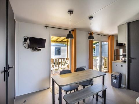 MOBILHOME 6 personnes - Caraïbes 3 Pièces 4/6 Personnes climatisé + TV