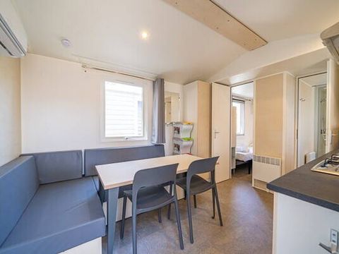 MOBILHOME 4 personnes - Mobil-home | Comfort | 2 Ch. | 4 Pers. | Terrasse surélevée | Clim.