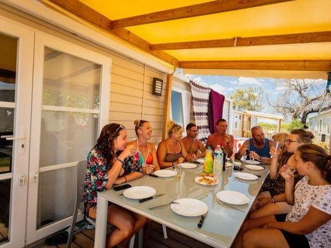 MOBILHOME 8 personnes - Quatro - 4 chambres