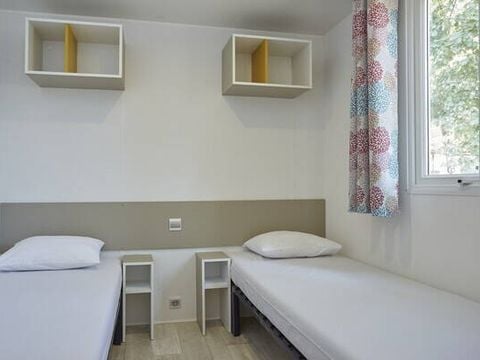 MOBILHOME 6 personnes - Comfort | 2 Ch. | 4/6 Pers. | Terrasse surélevée | Clim.