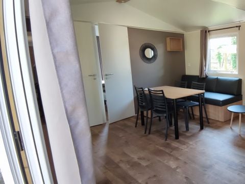MOBILHOME 4 personnes - Privilège 34m² LV (2 chambres) + terrasse couverte - Samedi/samedi