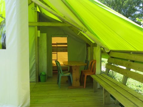 TENTE TOILE ET BOIS 4 personnes - Ecolodge SAHARI 17m² 2 chambres - sans sanitaires