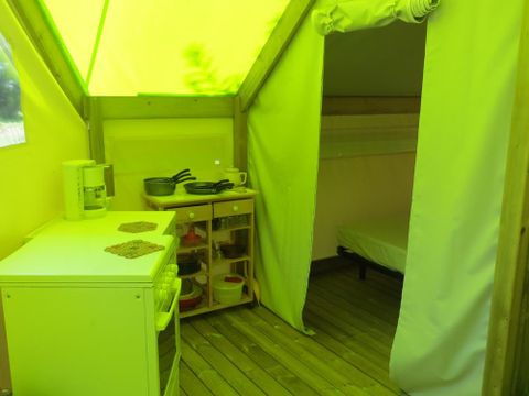 Tente en toile et en bois 4 personnes - Ecolodge SAHARI 17m² 2 chambres - sans sanitaires