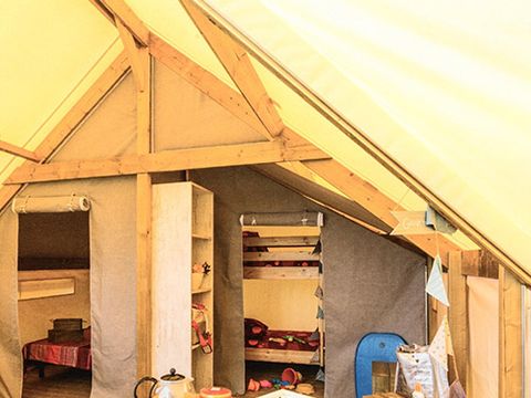 Tente en toile et en bois 4 personnes - Ecolodge SAHARI 17m² 2 chambres - sans sanitaires