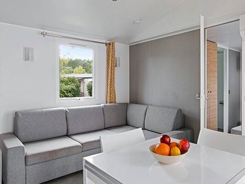 BUNGALOW 4 personnes - Mobil-home | Premium | 2 Ch. | 4 Pers. | Terrasse Simple | 1 SDB | TV