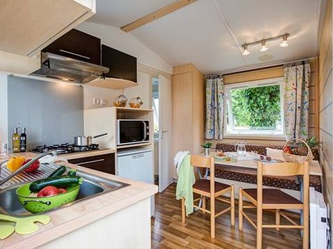BUNGALOW 4 personnes - Mobil-home | Classic | 2 Ch. | 4 Pers. | Terrasse surélevée non couverte