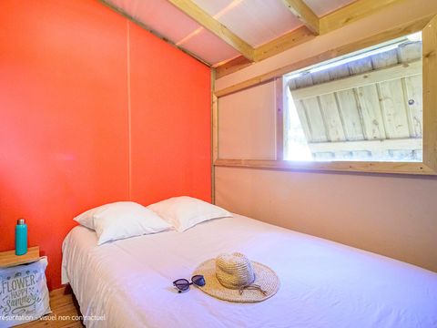 MOBILHOME 5 personnes - Cosyflower Premium 38m² (2 chambres) + TV + draps + serviettes - dont terrasse couverte 10m² 4/5 pers.